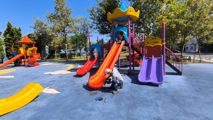 Kocaeli’deki çocuk parklarında kaydıraklar yenilendi, bakım çalışmaları sürecek!